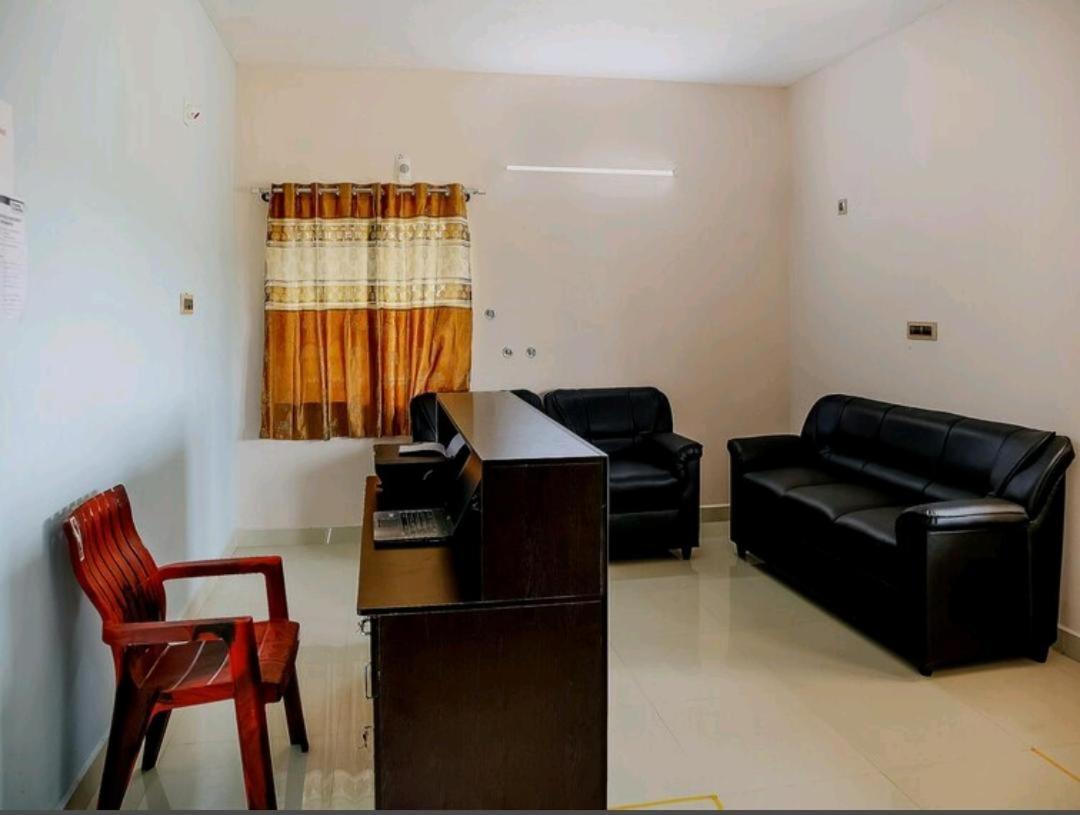 Nandas Grand Nellore Exterior foto